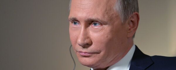 普京：冻结原油产量对于全球能源业本是正确决定 - 俄罗斯卫星通讯社