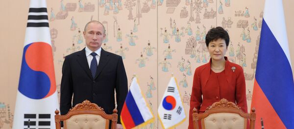 俄罗斯总统普京与韩国总统朴槿惠 - 俄罗斯卫星通讯社