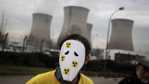 民調：俄國人更多地把暫停俄美核領域協議與美方舉措聯繫起來 - 俄羅斯衛星通訊社