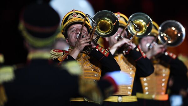 俄东部军区指挥部红旗铜管乐团将参加香港国际军乐汇演 - 俄罗斯卫星通讯社