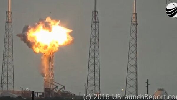 SpaceX公司对测试期火箭发动机爆炸事件展开调查 - 俄罗斯卫星通讯社