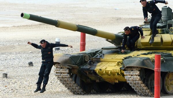 俄军坦克炮管绘图喜迎坦克兵节 - 俄罗斯卫星通讯社