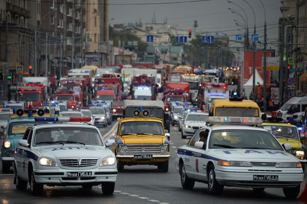 首屆莫斯科城市汽車遊行 - 俄羅斯衛星通訊社