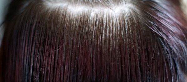 美国妇女因欧莱雅产品引起脱发对其提出起诉 - 俄罗斯卫星通讯社