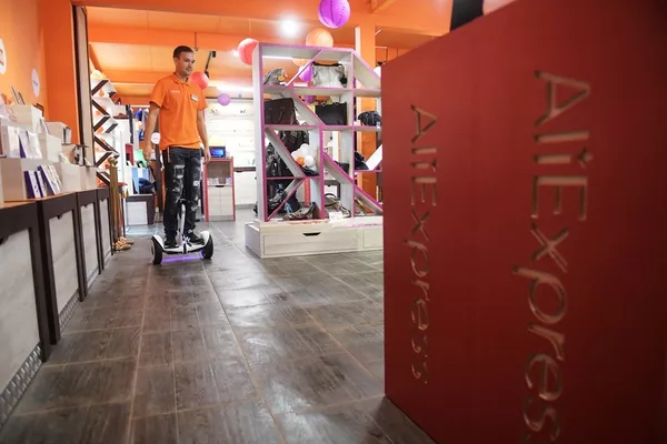 阿里速賣通在莫斯科開設其世界首家線下體驗店 阿里速賣通在莫斯科開設其世界首家線下體驗店 - 俄羅斯衛星通訊社