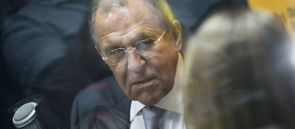 拉夫羅夫 - 俄羅斯衛星通訊社