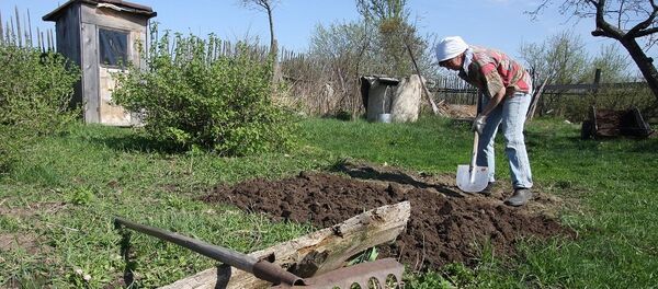 民调：近半数俄罗斯人2016年夏季未能休假 - 俄罗斯卫星通讯社