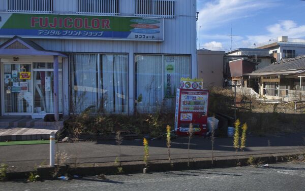 日本福岛核电站爆炸后隔离区被抛弃的商店 - 俄罗斯卫星通讯社