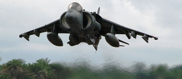 Американский штурмовик McDonnell Douglas AV-8B Harrier II - 俄羅斯衛星通訊社