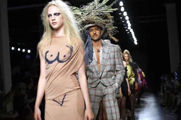 Показ коллекции весна/лето Vivienne Westwood в рамках Недели моды в Париже. Показ коллекции весна/лето Vivienne Westwood в рамках Недели моды в Париже. - 俄羅斯衛星通訊社