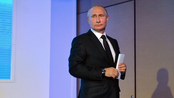 普京：俄国家管理质量低下阻碍国家经济增长 - 俄罗斯卫星通讯社