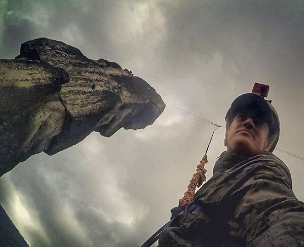 阿列克謝∙佩霍夫在俄羅斯的勒拿河柱狀岩自然公園 阿列克謝∙佩霍夫在俄羅斯的勒拿河柱狀岩自然公園 - 俄羅斯衛星通訊社