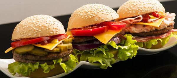 俄消费者权益保护局指出快餐的危害性 - 俄罗斯卫星通讯社