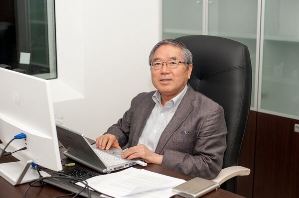 俄学者研发新型玻璃 硬度超钢铁 - 俄罗斯卫星通讯社