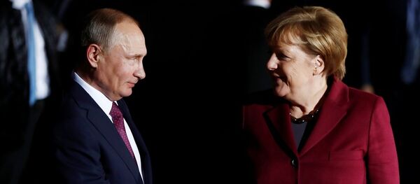 德总理有意在索契与普京就乌克兰和叙利亚的局势进行讨论 德总理有意在索契与普京就乌克兰和叙利亚的局势进行讨论 - 俄罗斯卫星通讯社