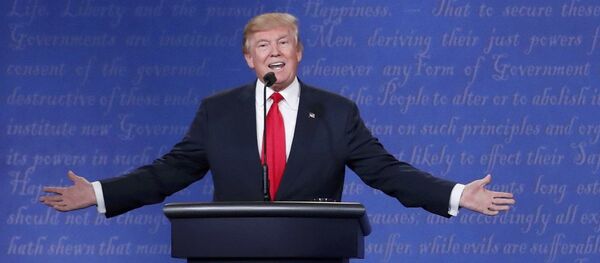 特朗普和克林顿 - 俄罗斯卫星通讯社