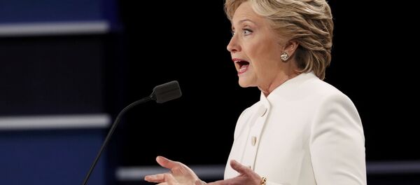 希拉里·克林頓 - 俄羅斯衛星通訊社