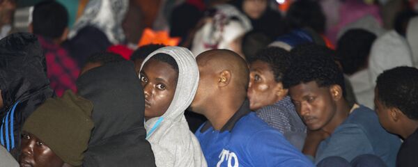 意大利兰佩杜萨岛因移民涌入引发危机局势 - 俄罗斯卫星通讯社