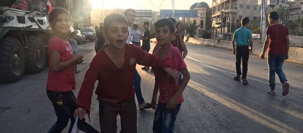 記者在阿勒頗採訪取得的材料證明 當地居民對解放感到高興 記者在阿勒頗採訪取得的材料證明 當地居民對解放感到高興 - 俄羅斯衛星通訊社