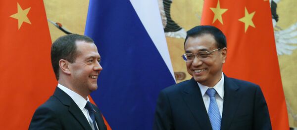 吉尔吉斯斯坦执法部门在梅德韦杰夫与李克强到访前加强安保措施 吉尔吉斯斯坦执法部门在梅德韦杰夫与李克强到访前加强安保措施 - 俄罗斯卫星通讯社