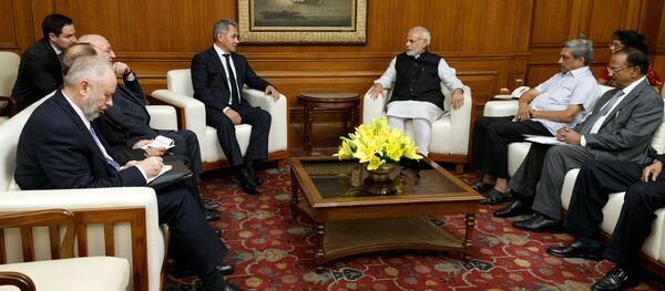 绍伊古与纳伦德拉•莫迪 - 俄罗斯卫星通讯社