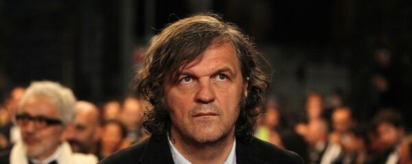 普京授予库斯图里察友谊勋章以表彰其在海外普及俄文化 普京授予库斯图里察友谊勋章以表彰其在海外普及俄文化 - 俄罗斯卫星通讯社