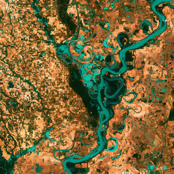 Вид на изгибы реки Миссисипи в Северной Америке из космоса - 俄羅斯衛星通訊社