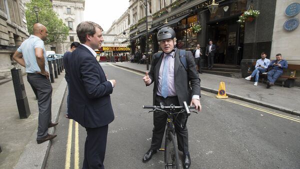 警方禁止英國外交大臣騎自行車 - 俄羅斯衛星通訊社