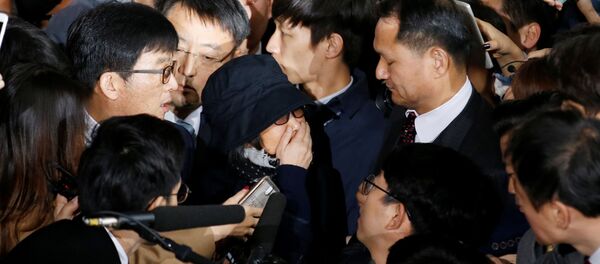 韩国法院批捕总统政治丑闻主角崔顺实 - 俄罗斯卫星通讯社