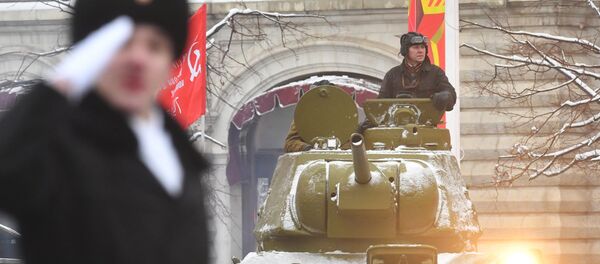 莫斯科举行阅兵式纪念1941年红场阅兵75周年  - 俄罗斯卫星通讯社