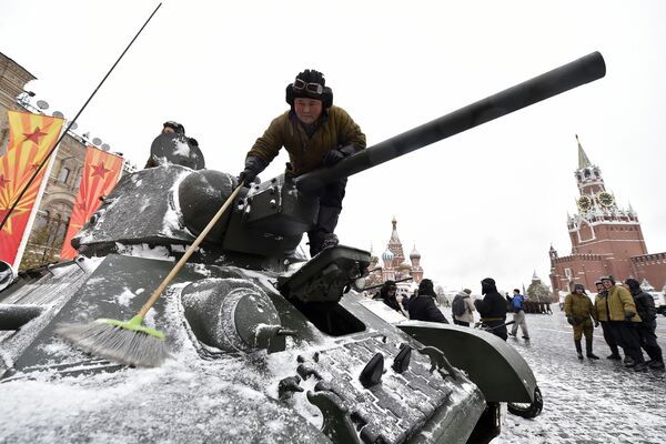 红场阅兵75周年纪念活动上的历史军事装备展示环节 - 俄罗斯卫星通讯社