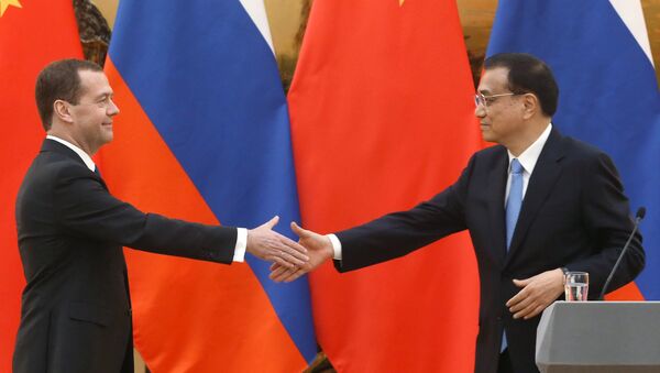 俄羅斯總理梅德韋傑夫和中國國務院總理李克強將在9月17日舉行會晤 - 俄羅斯衛星通訊社