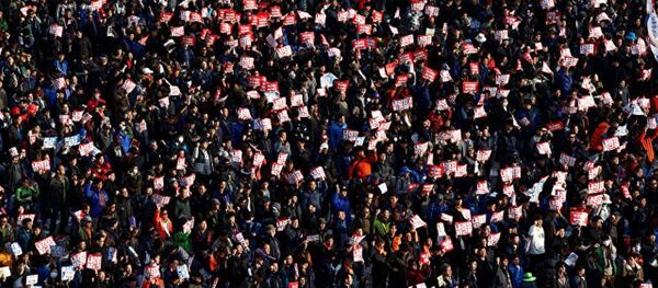 约50万人聚集在首尔要求弹劾朴槿惠 - 俄罗斯卫星通讯社