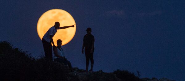 坦桑尼亚的超级月亮 坦桑尼亚的超级月亮 - 俄罗斯卫星通讯社