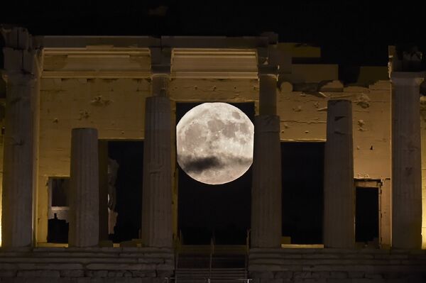 希臘的超級月亮 - 俄羅斯衛星通訊社