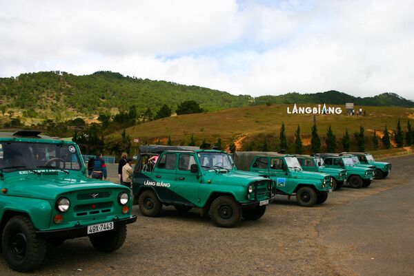 UAZ 在越南 - 俄罗斯卫星通讯社