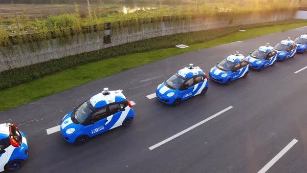 寶馬與百度停止無人駕駛汽車聯合研制工作 - 俄羅斯衛星通訊社