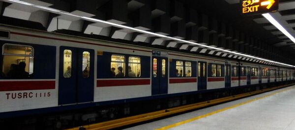 伊朗列车 - 俄罗斯卫星通讯社