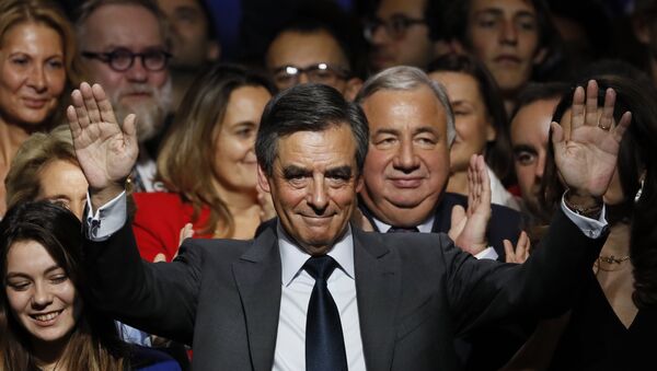 在法国将举行在中右翼人士菲永与朱佩之间的第二轮总统大选初选 - 俄罗斯卫星通讯社