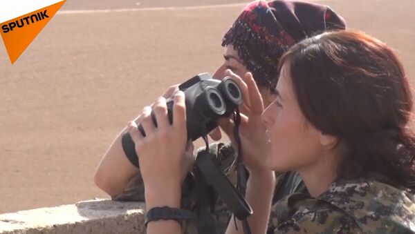 婦女小分隊打擊IS武裝分子 保護敘利亞東北部 - 俄羅斯衛星通訊社