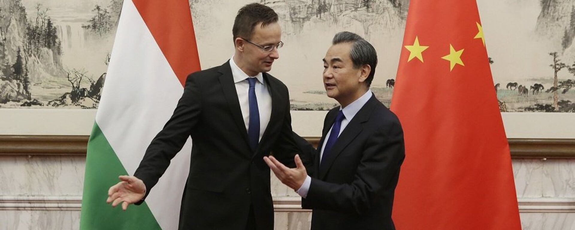中国外长：匈牙利已成为中国在欧洲最可信赖的伙伴之一 - 俄罗斯卫星通讯社, 1920, 30.11.2016
