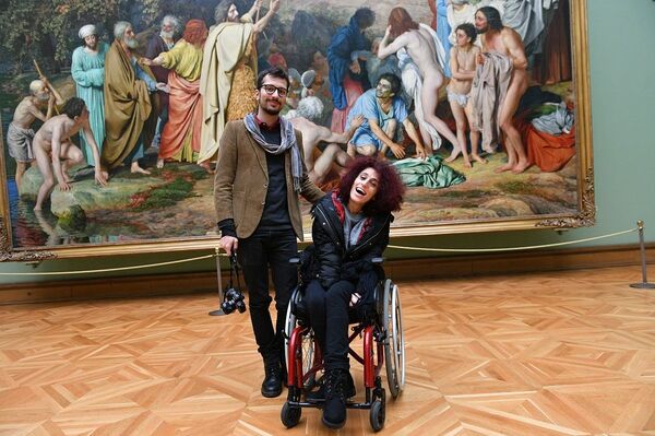 意大利青年摄影师达尼洛•加西亚•迪梅奥与莱蒂西亚•雷尼斯 - 俄罗斯卫星通讯社