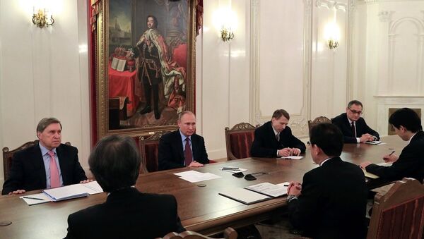普京與日本外務大臣在聖彼得堡會晤中談及和平條約 - 俄羅斯衛星通訊社