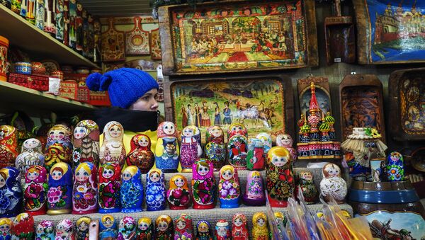 媒体：中国游客在俄购买鱼子酱和套娃将享退税 - 俄罗斯卫星通讯社