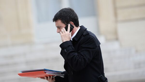 法國總理向法總統提交辭呈 - 俄羅斯衛星通訊社