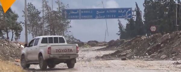 视频：叙利亚军队在阿勒颇机场安营扎寨 - 俄罗斯卫星通讯社