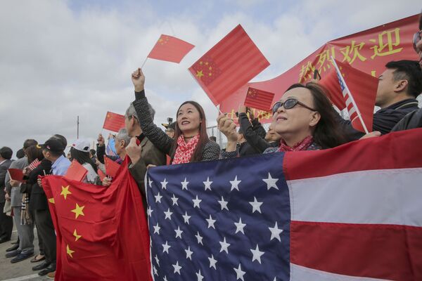 聖迭戈當地民眾歡迎中國軍艦靠港 - 俄羅斯衛星通訊社