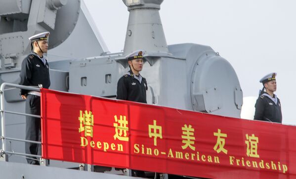 停靠在加利福尼亞州聖迭戈港的中國海軍軍艦 - 俄羅斯衛星通訊社