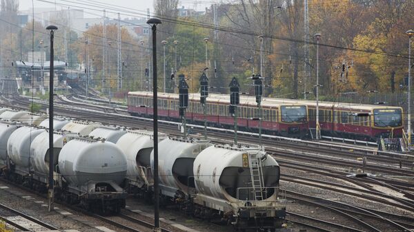 媒体：德国铁路公司停止向基辅免费运输人道主义援助物资 - 俄罗斯卫星通讯社
