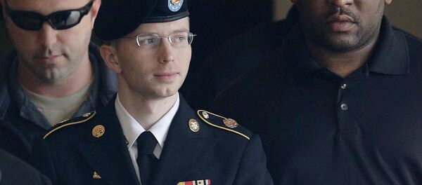 切尔西·曼宁 - 俄罗斯卫星通讯社